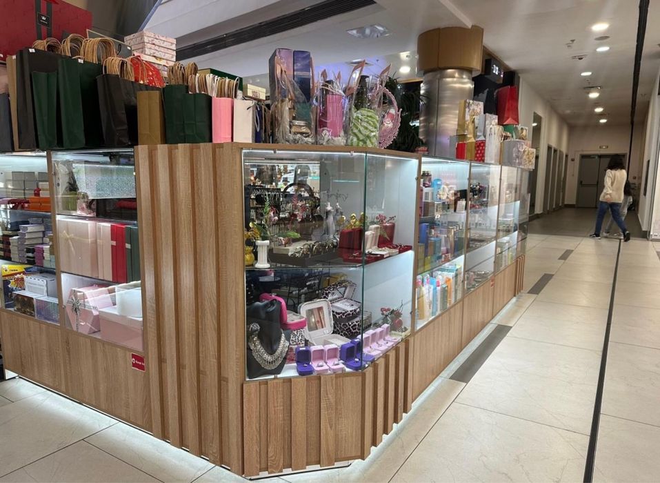 Готовый бизнес в ТРЦ Спутник