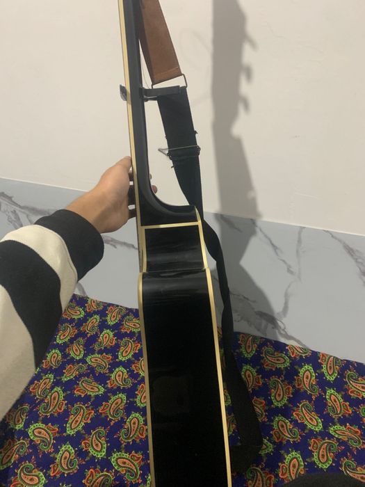 Гитара  Adagio черная