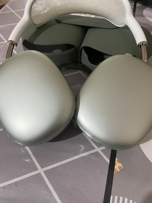 Airpods Max sotiladi