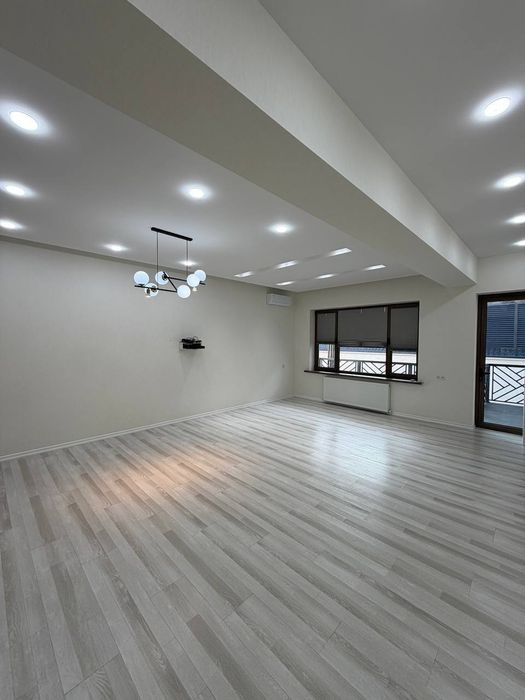 Продается дом 8 комнат, ориентир: начало махалли Амир Темур, 8 соток