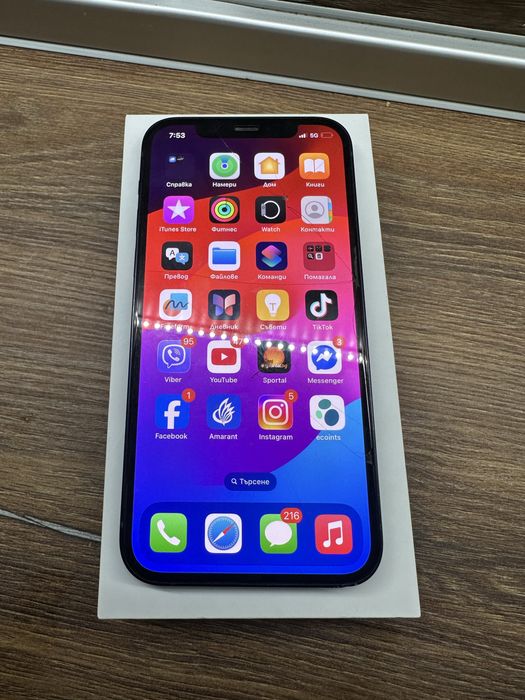 Продавам Iphone 12