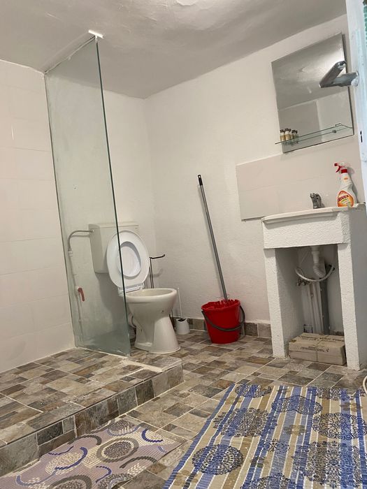Casă bătrânească renovată cu teren de 2439 mp in Istria, județul Constanța