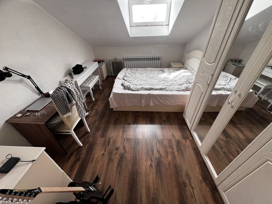 Продам дом (коттедж)