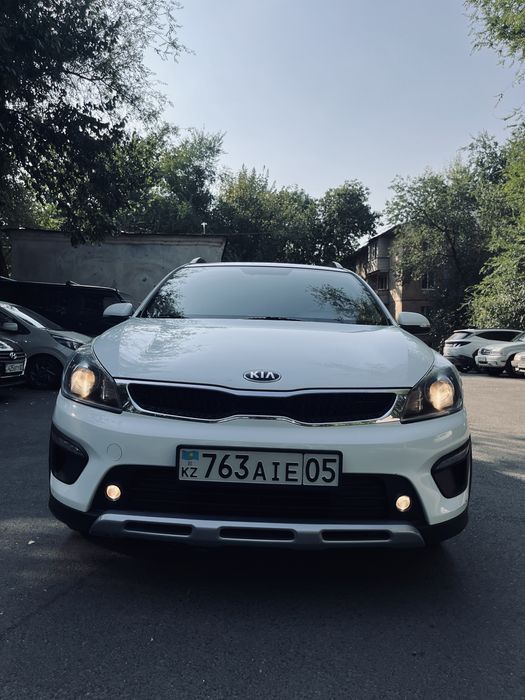 Продам Kia Rio X line