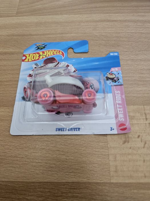 Hot wheels treasure hunt