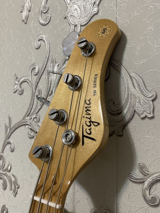 Бас гитара Tagima TW 66
