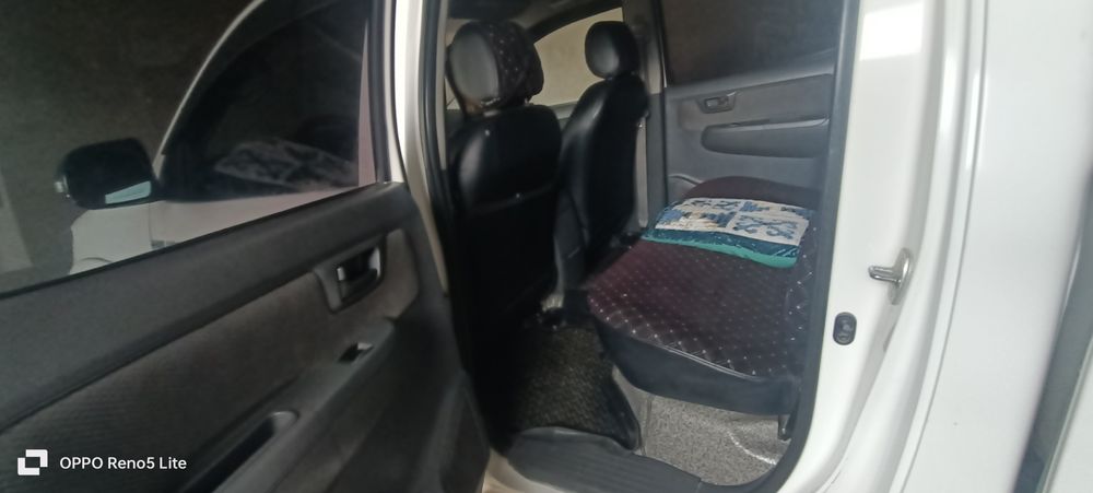 Продам срочно пикап 2014