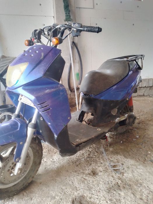 Скутер даелим мултиплейр на запчаст