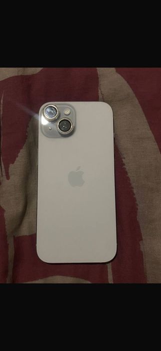 Продам IPhone 15 256 gb