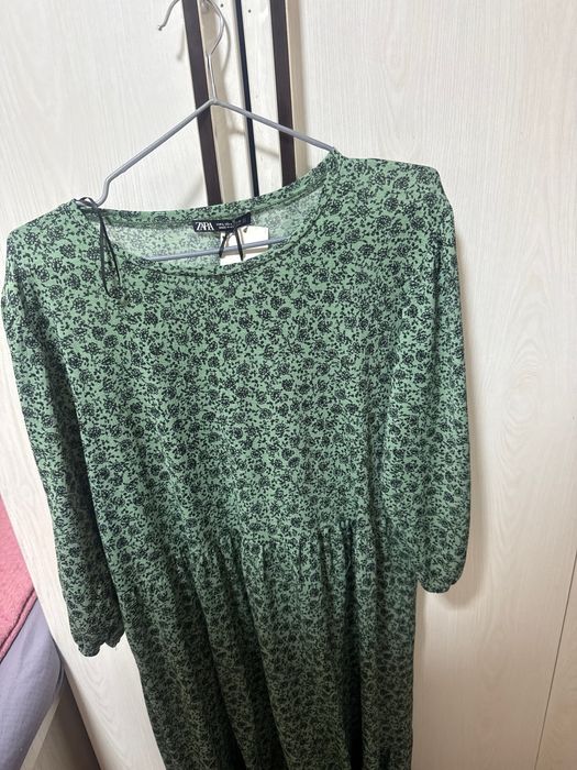 ZARA платье качетвенная
