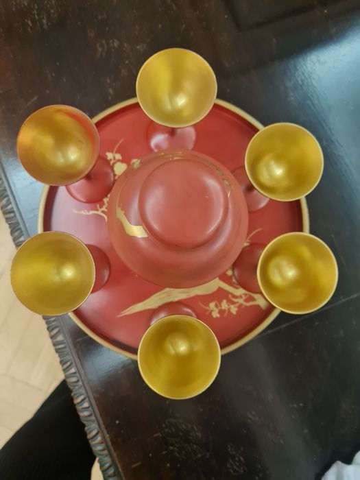 Serviciu japonez  pentru aperitive