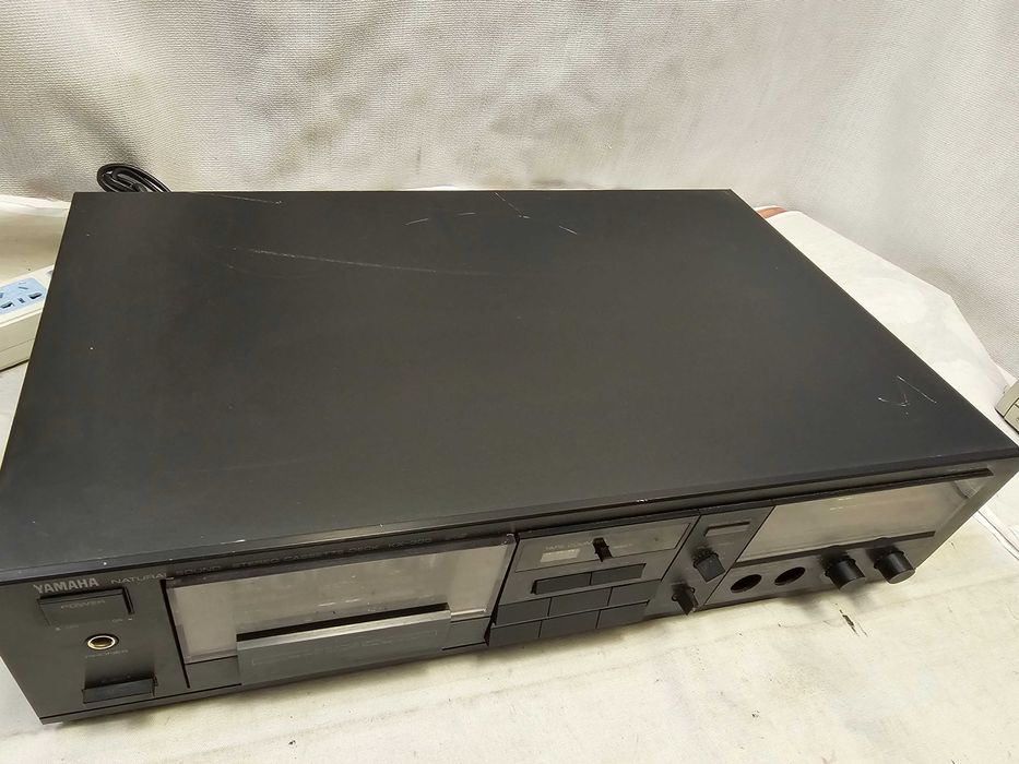 Stereo Cassette Deck Yamaha KX-300 (Natural Sound) – Fabricat în Japonia