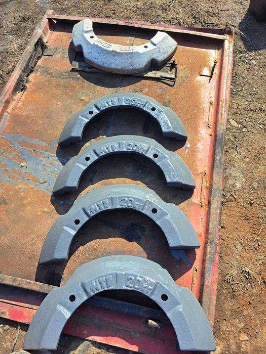 Дискага тошлар сотилади