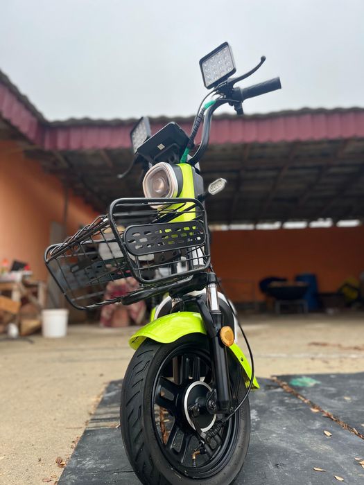 Электроскутер сатылады