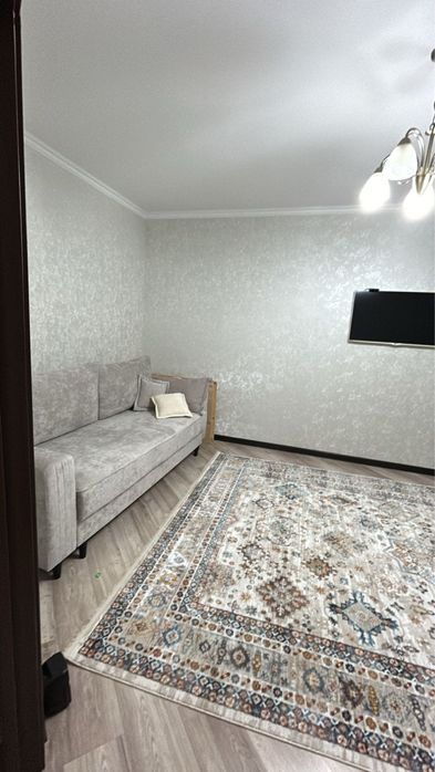 Продам квартиру на левом берегу,золотом квадрате