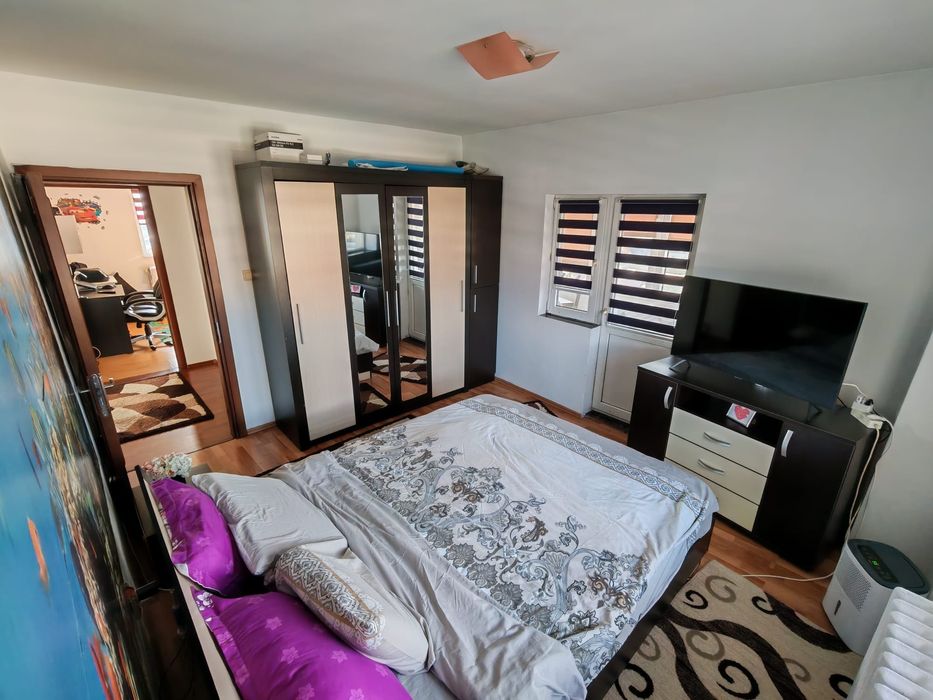 Apartament 3 camere zona Han