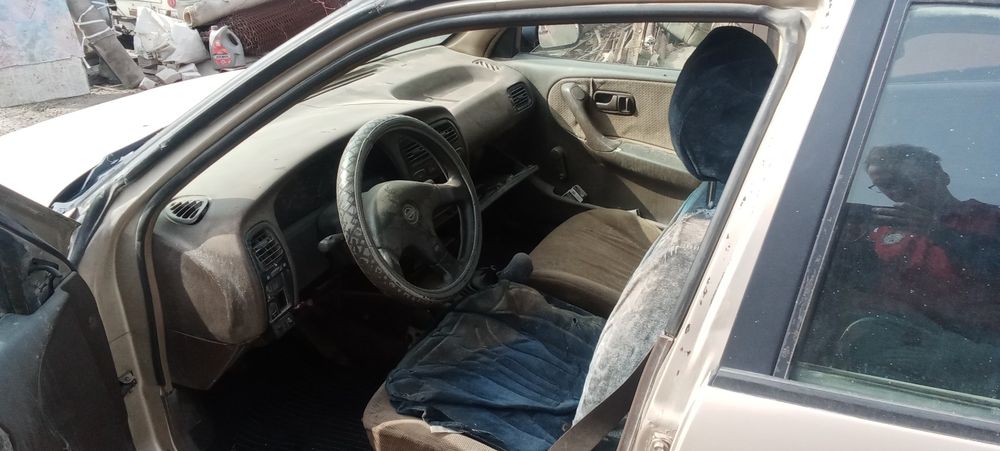 Nissan Premiere 1991