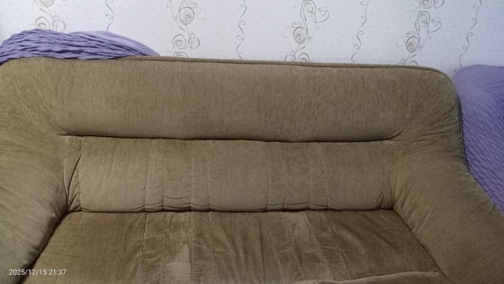 Диван (самовывоз)