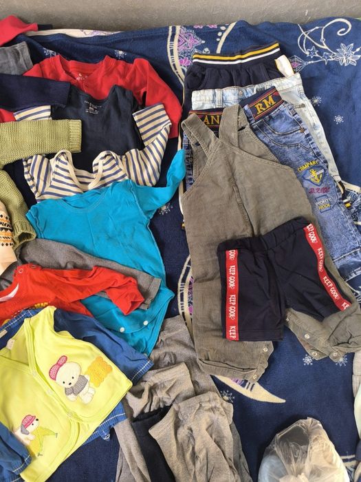 Отдам детские вещи