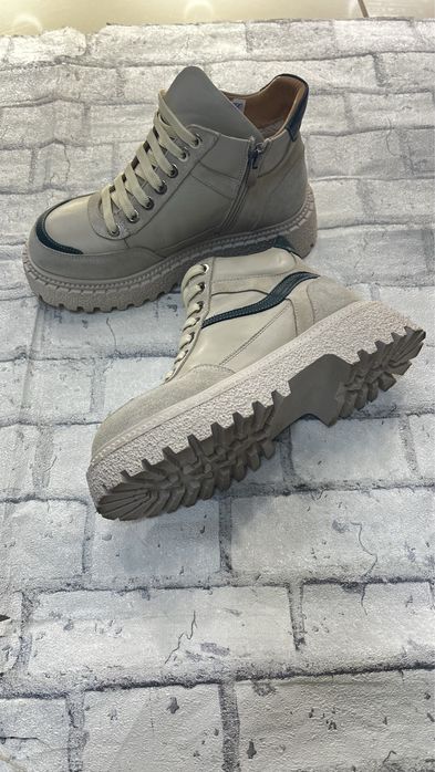 Зимние ботинки