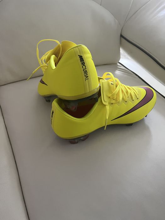 Vand ghete nike mercurial