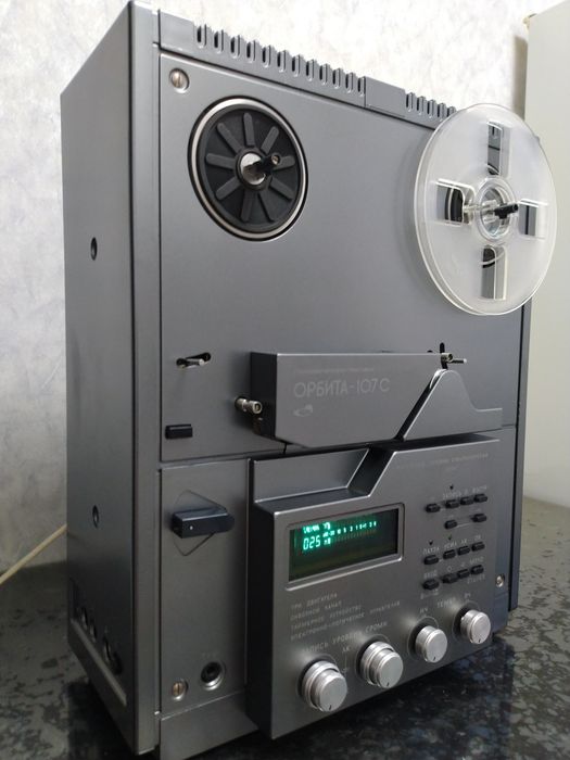 Магнитофон Орбита 107 стерео