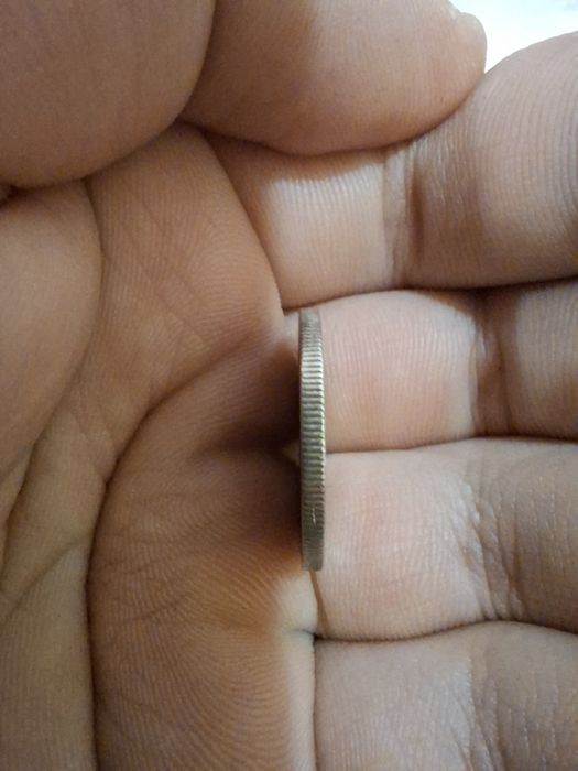 Продам манету арабскую