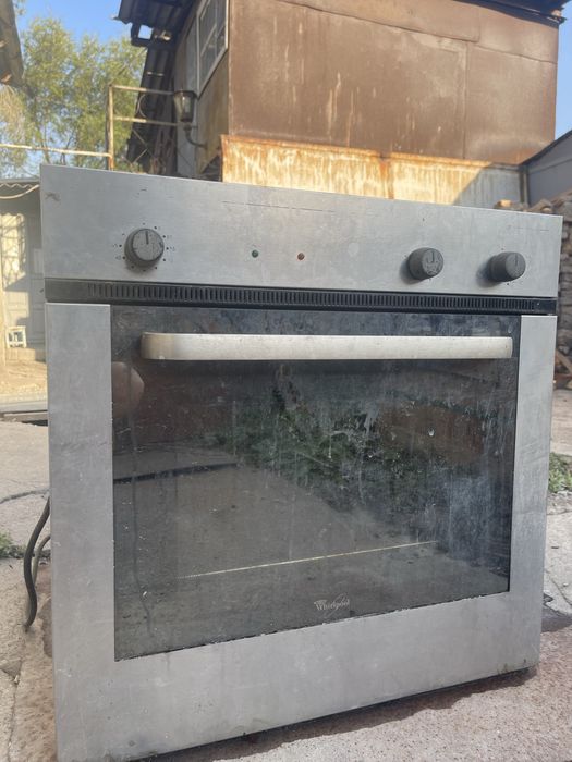 Продам духовку Whirlpool