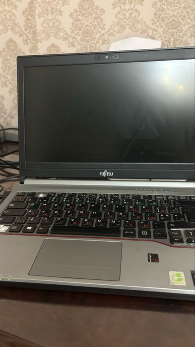 ноутбук Fujitsu Litebook e series