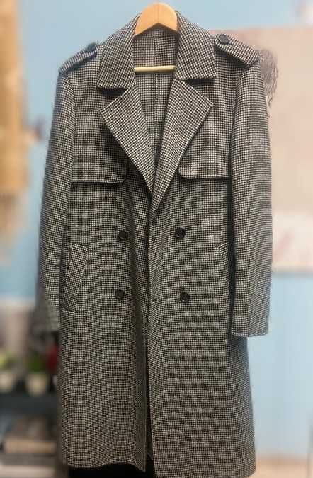 Палто пепит 100% вълна  с колан