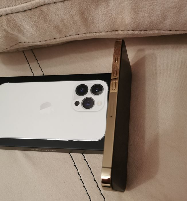 Продавам iPhone13 pro