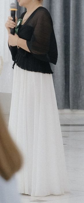 Элегантное вечернее платье