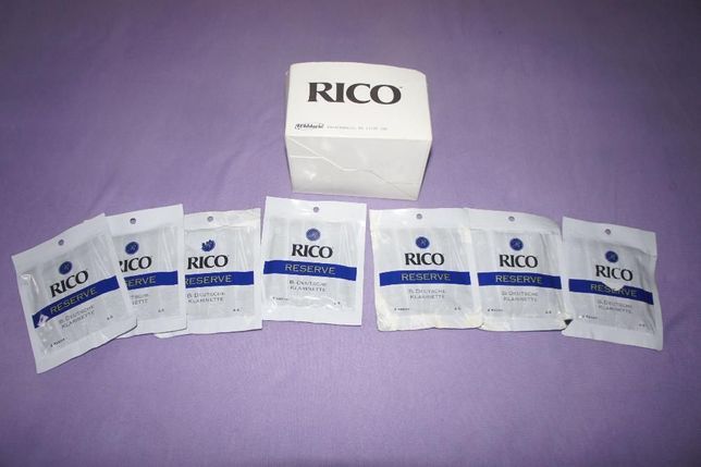 Vand diferite clarinete in Si-bemol si ancii de clarinet