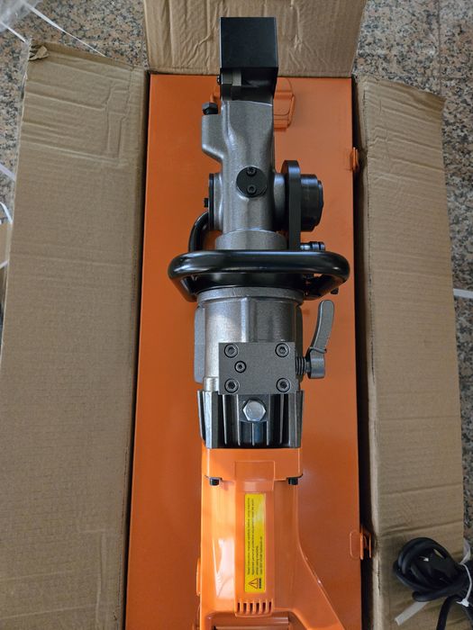 Masina de fasonat otel beton portabila 220V