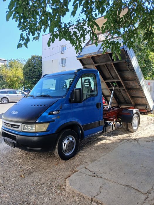 Iveco Daily Basculabil Trilateral