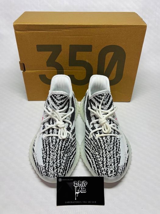 adidas Yeezy Boost 350 V2 "Zebra"