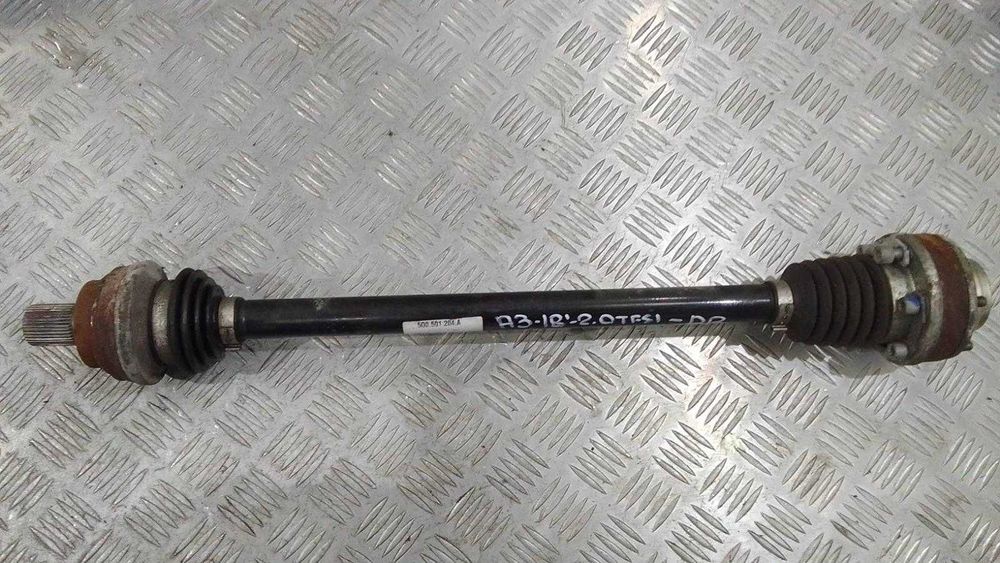 Задни полуоски Audi A3 2.0TFSI 2018г.