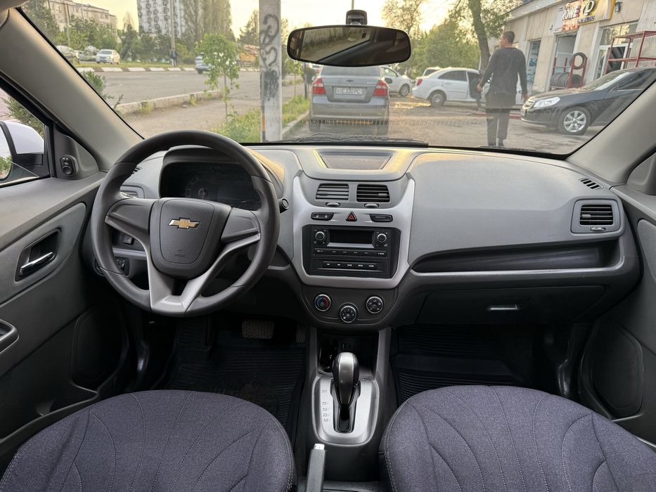 Chevrolet Cobalt 2024 — 6