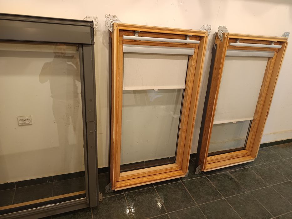 Geam fereastra mansarda acoperiș VELUX