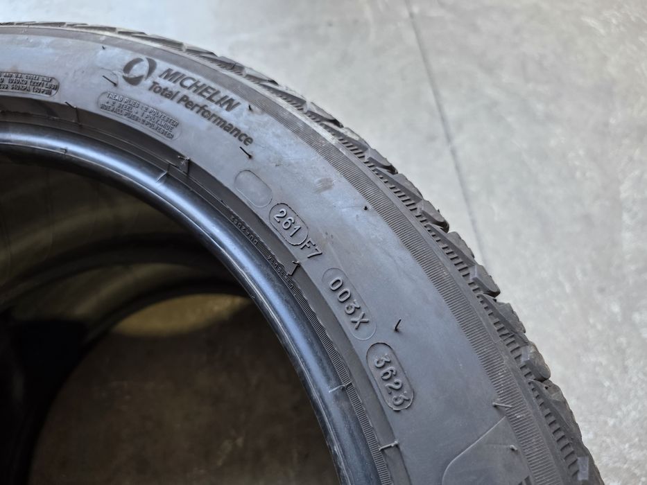 285/40/21 MICHELIN 2бр