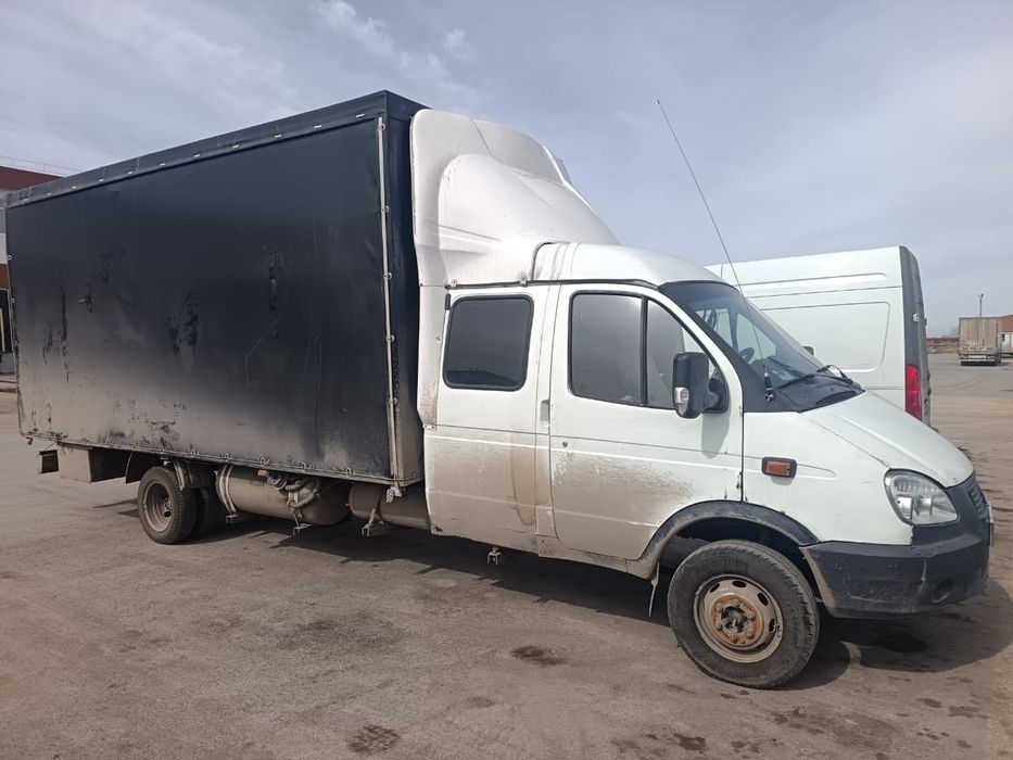 Продам Газель . .