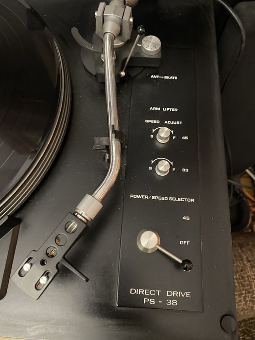 Грамофон Hitachi PS-38