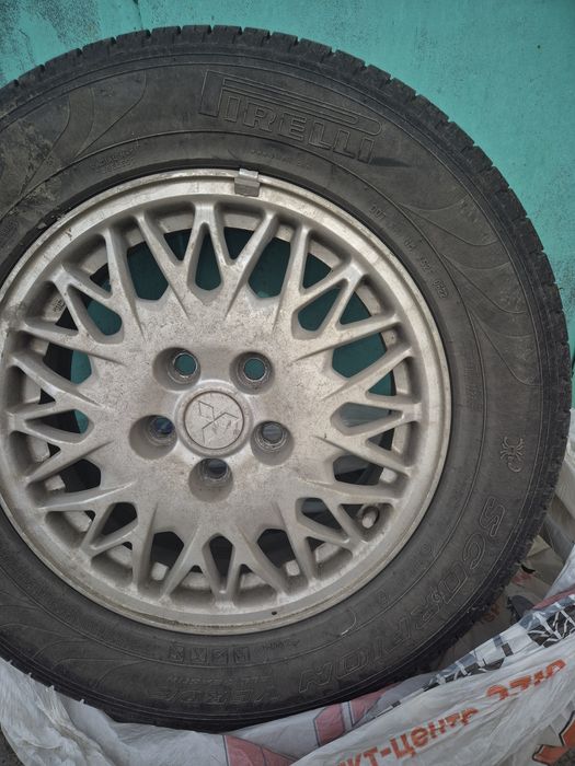 Pirelli 215/65 R16 комплект