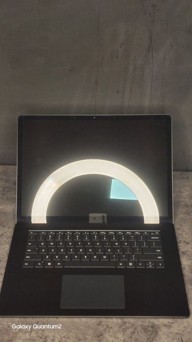 Surface Laptop 3 32GB DDR4 premium noutbuk.