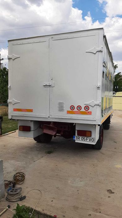 Camion apicol omologat Mercedes 814