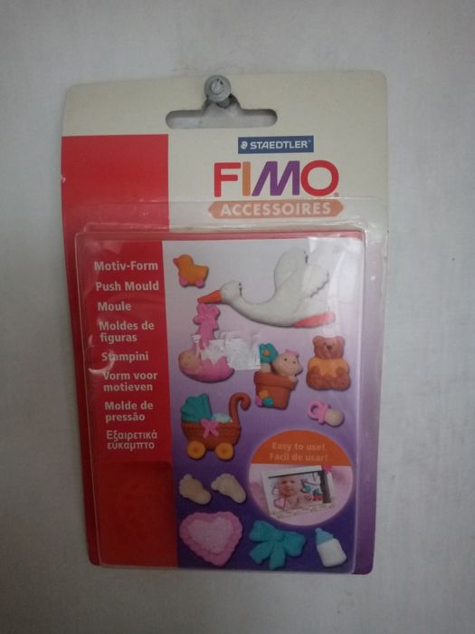 Молды для пуговиц, кулонов, бусин