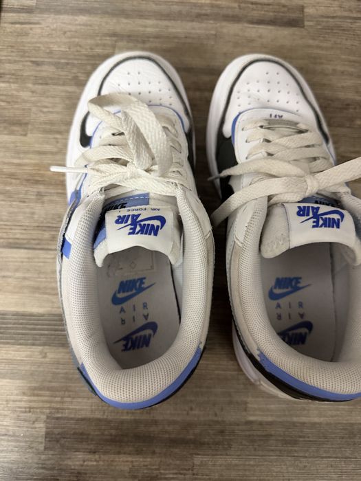 Маратонки nike 38