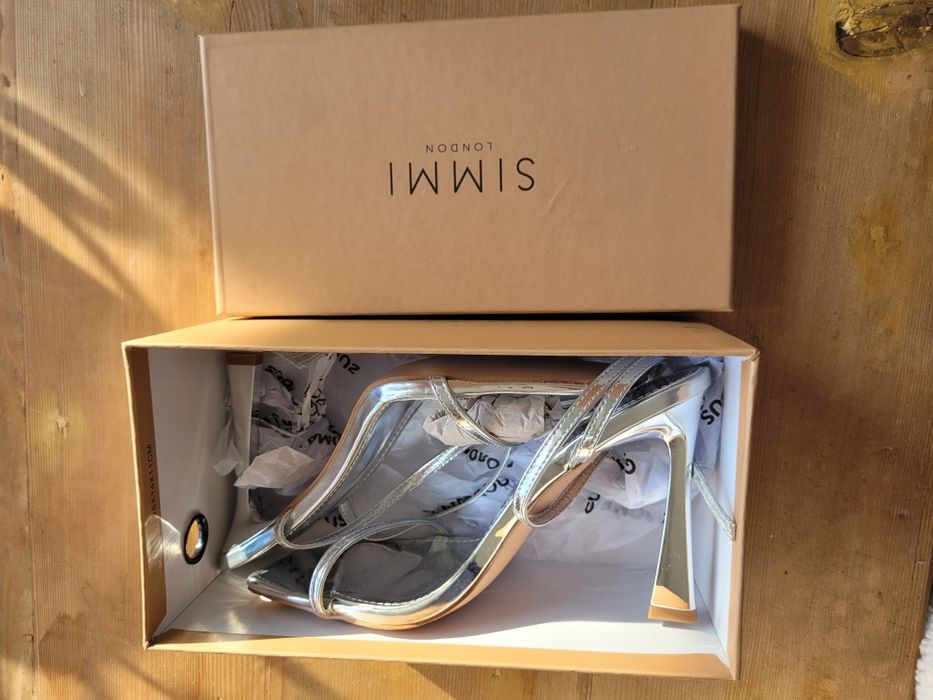 Sandale argintii mărimea 39