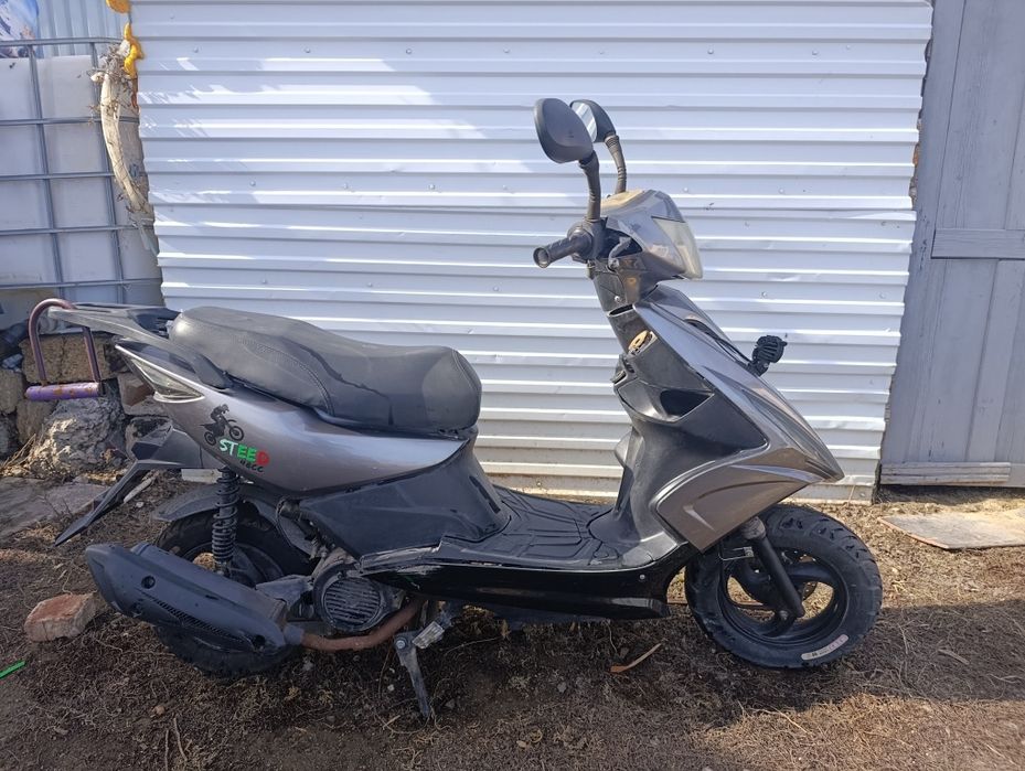 Срочно продам мопед