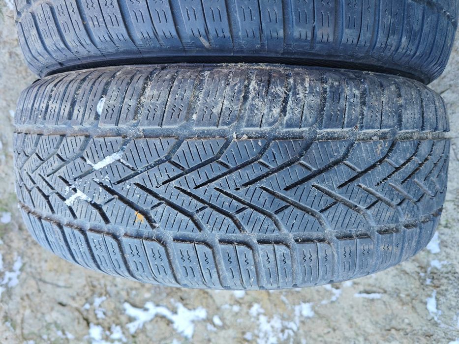 4x Anvelope de IARNĂ Semperit 196/60R15
